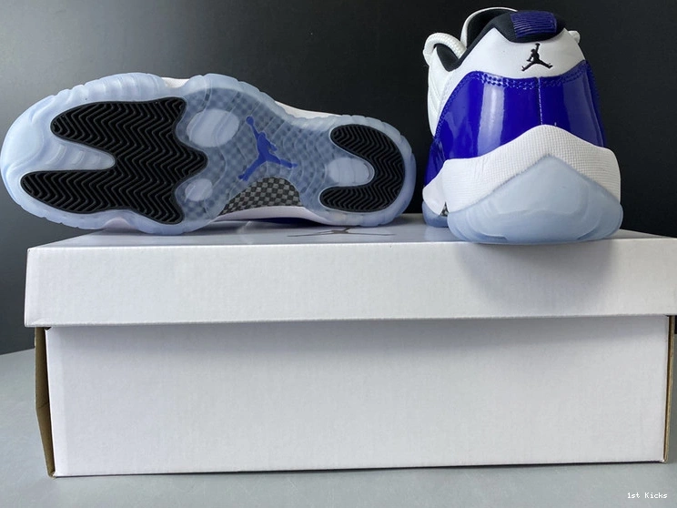 AH7860-100 Jordan WMNS Air 11 “Concord” Low  0124